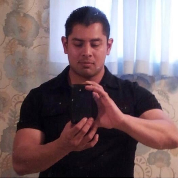 Meet your Posher, Hectorito - Picture 4 of 8